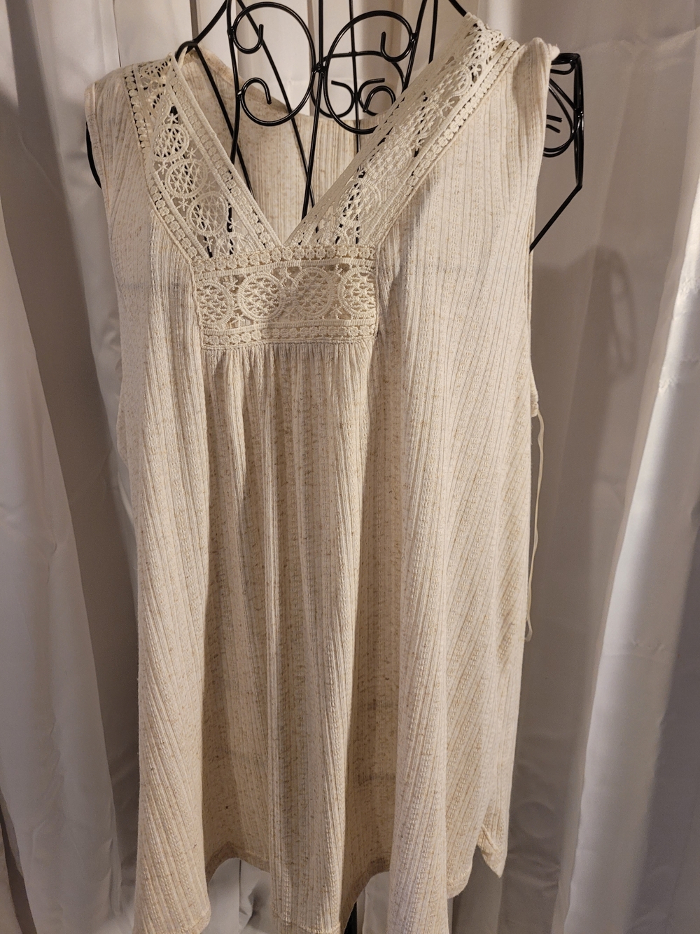 Como Vintage Cream Crochet-Trim Sleeveless Tunic
